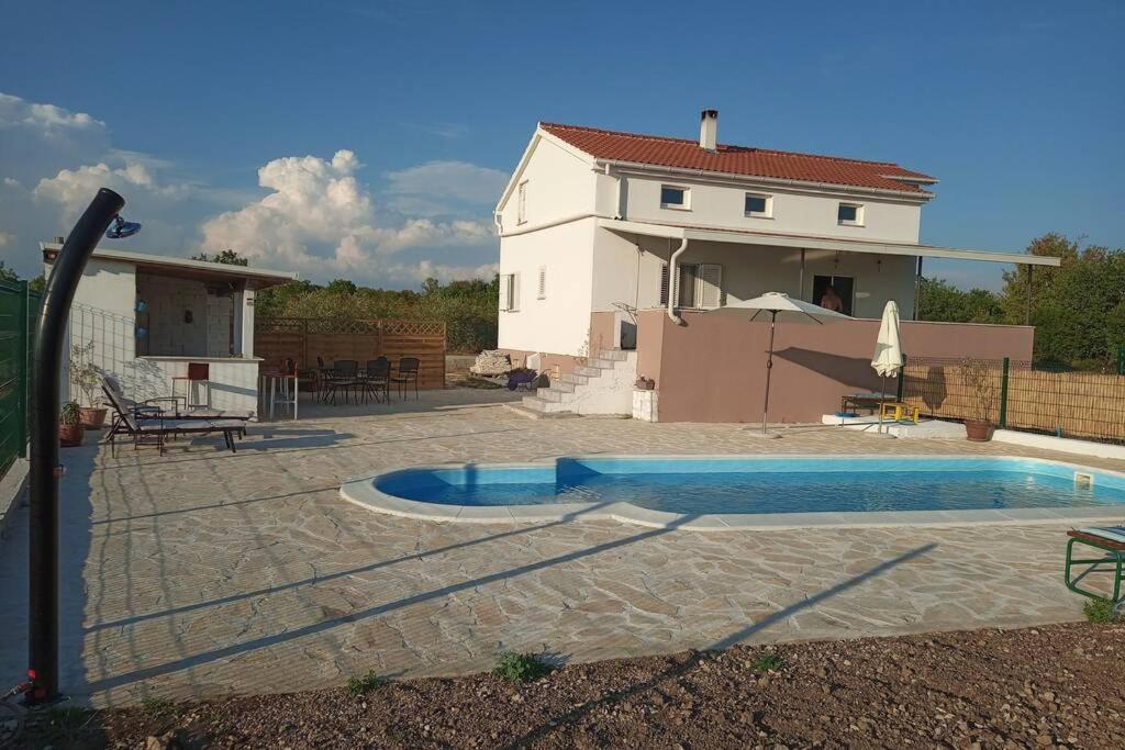Kuca Za Odmor M&J Villa Benkovac Exteriör bild