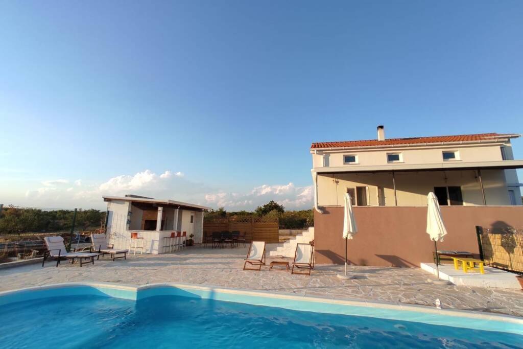 Kuca Za Odmor M&J Villa Benkovac Exteriör bild