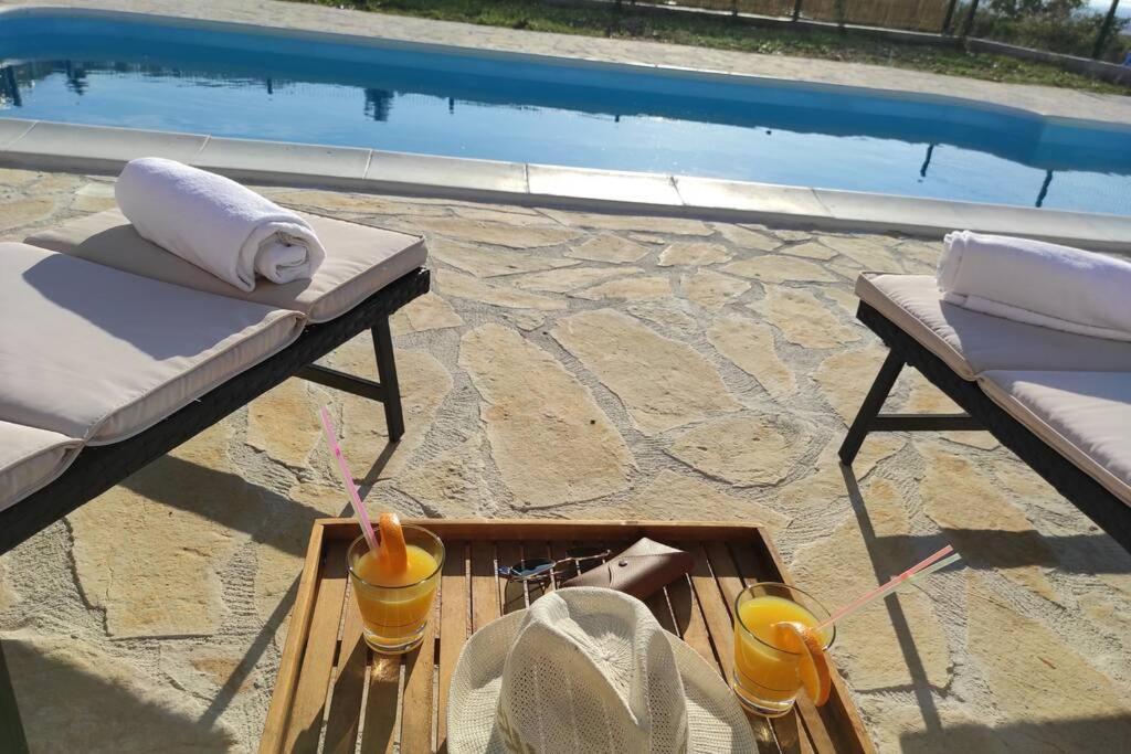 Kuca Za Odmor M&J Villa Benkovac Exteriör bild