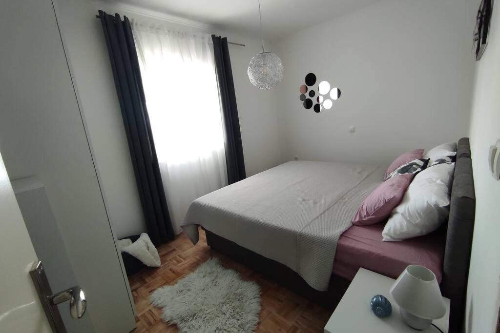 Kuca Za Odmor M&J Villa Benkovac Exteriör bild