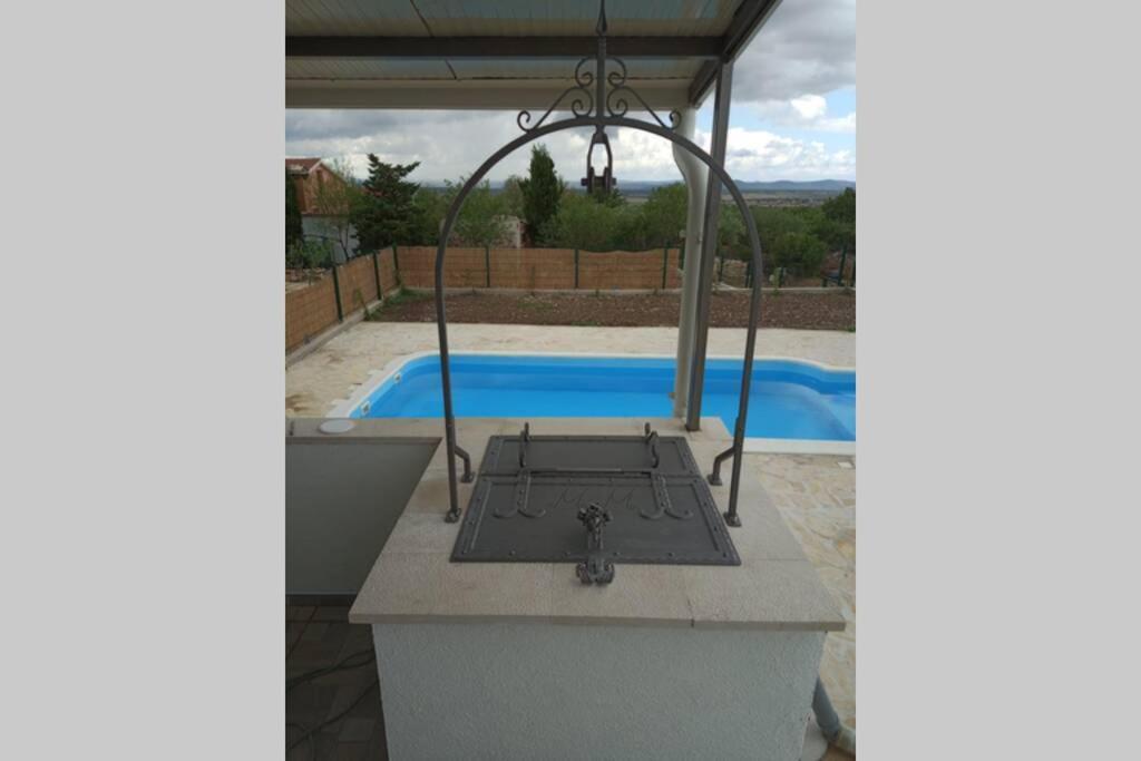 Kuca Za Odmor M&J Villa Benkovac Exteriör bild