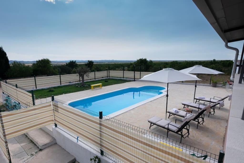 Kuca Za Odmor M&J Villa Benkovac Exteriör bild